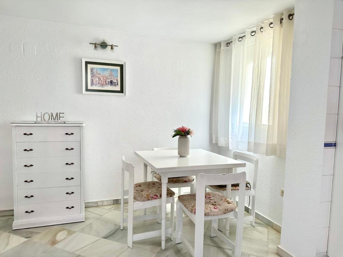 סביליה Premium Apartment With Terrace In The City Center מראה חיצוני תמונה