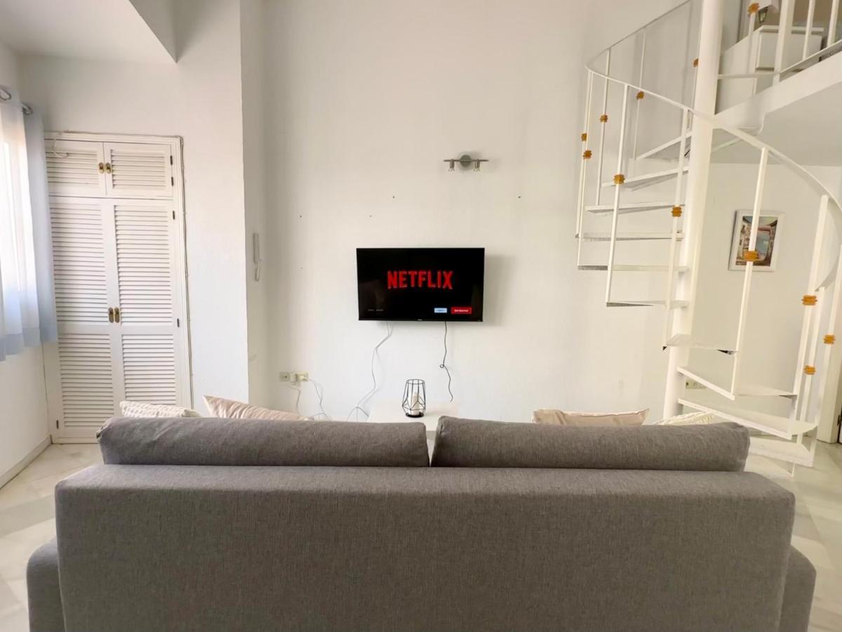 סביליה Premium Apartment With Terrace In The City Center מראה חיצוני תמונה