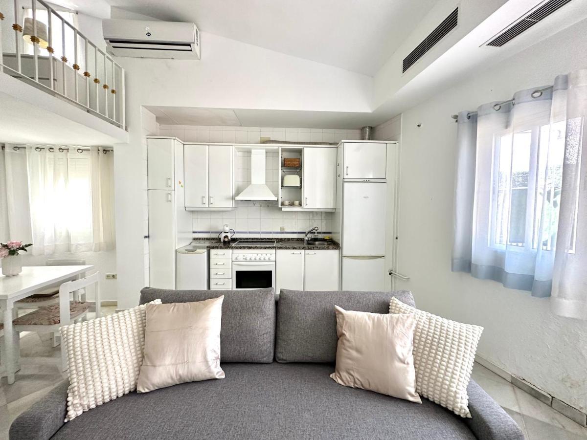 סביליה Premium Apartment With Terrace In The City Center מראה חיצוני תמונה
